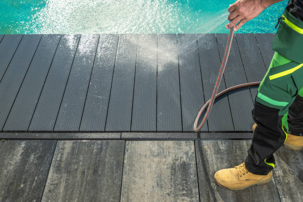 Best Deck Pressure Washing  in Champlin, MN